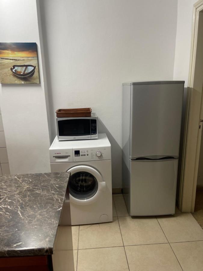 Alex Beach Apartment 31 Larnaca Exterior foto