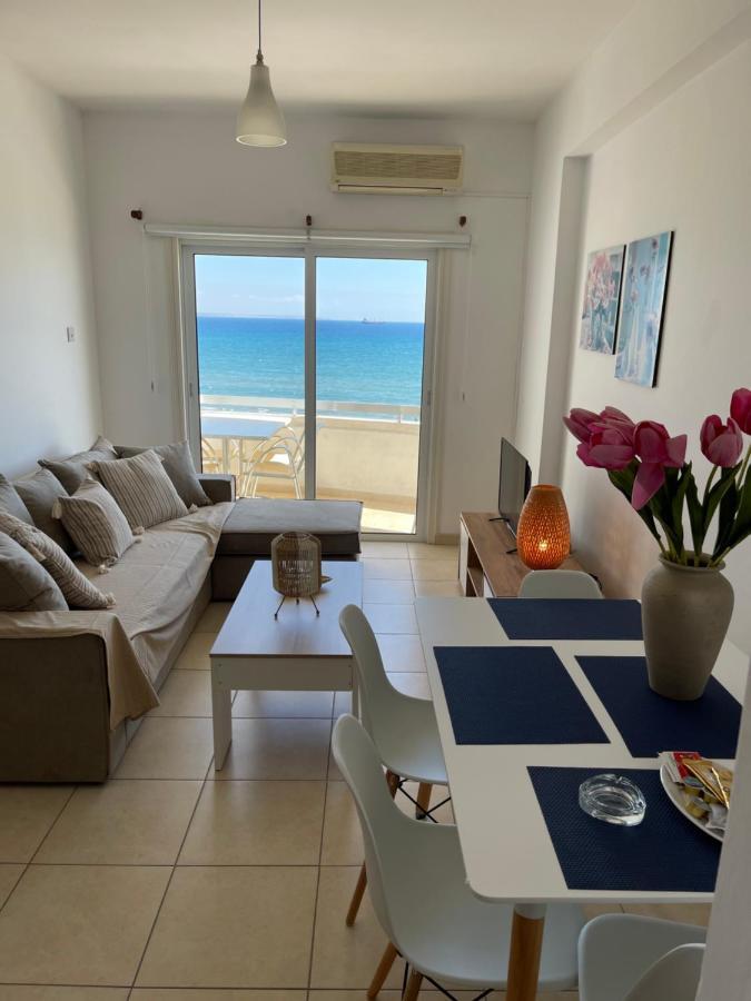 Alex Beach Apartment 31 Larnaca Exterior foto