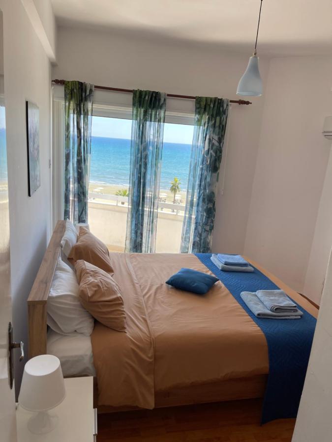 Alex Beach Apartment 31 Larnaca Exterior foto