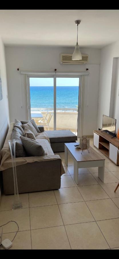 Alex Beach Apartment 31 Larnaca Exterior foto