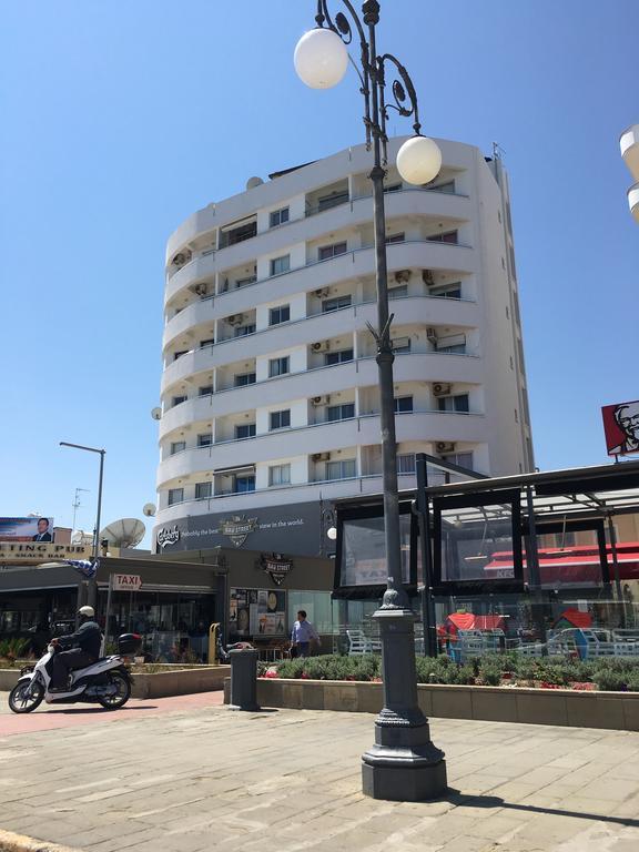 Alex Beach Apartment 31 Larnaca Exterior foto